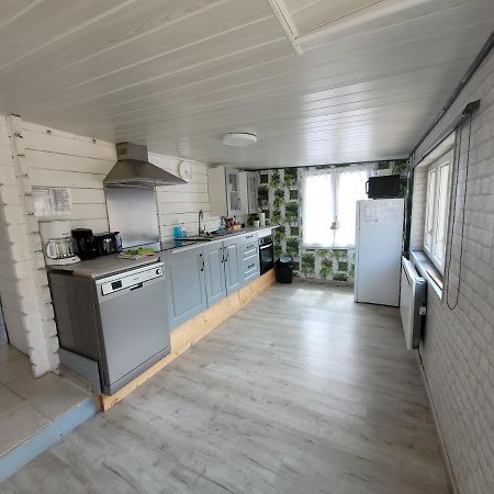 Beau Chalet 6 Personnes Avec Jacuzzi Tilly-sur-Seulles Екстериор снимка